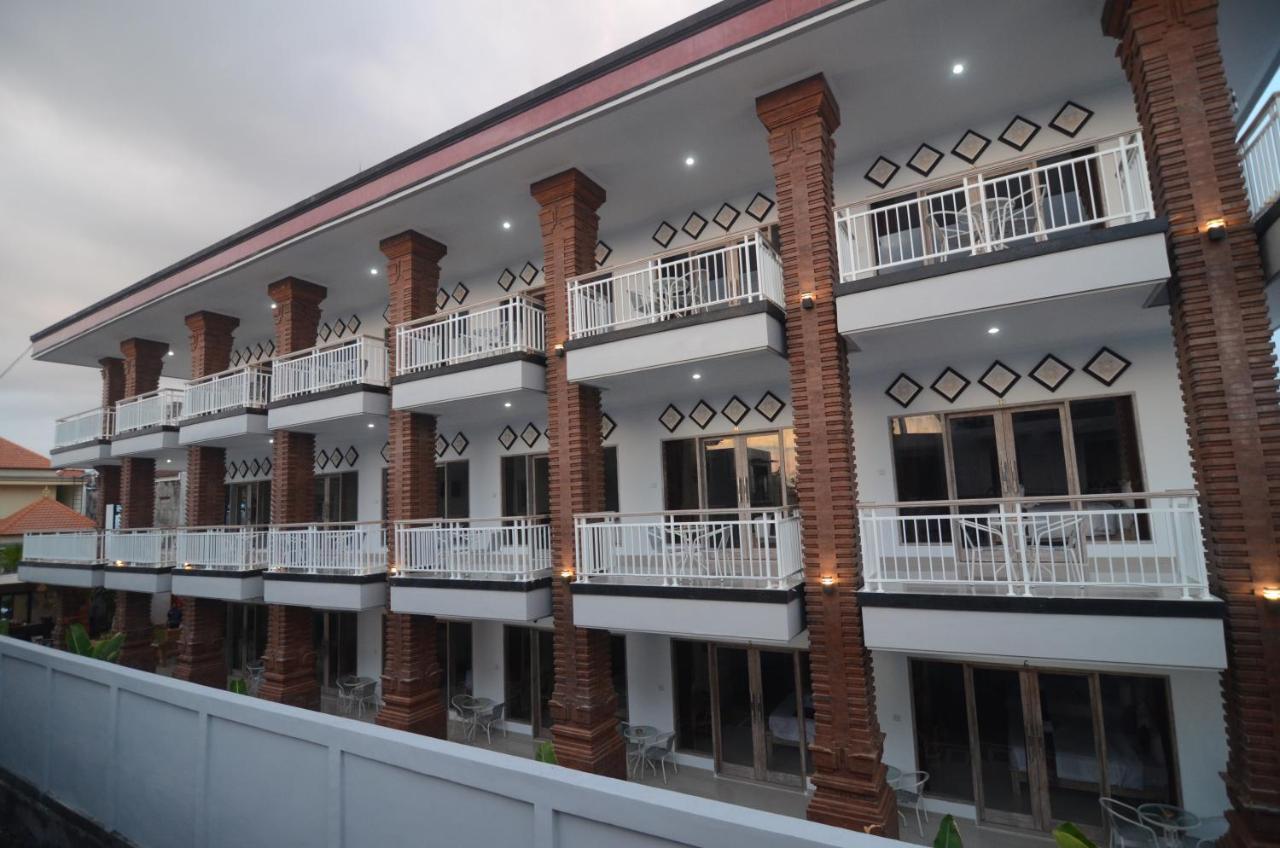 Kusuma Guesthouse 2 チャングー エクステリア 写真